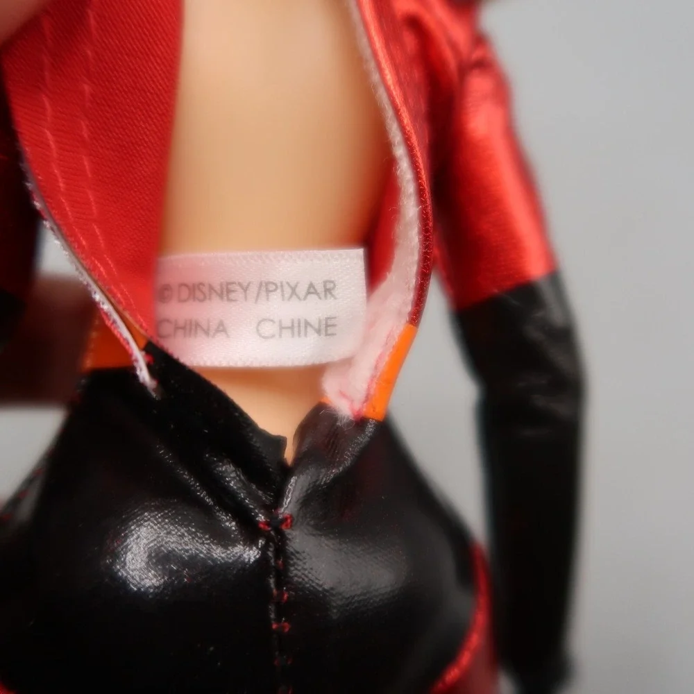Elastigirl Mrs Incredible Disney Pixar Jakks Articulated Deluxe Costume Doll 12